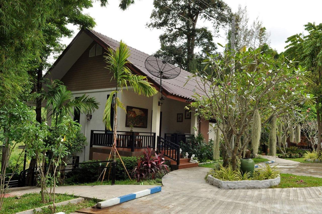 Silver Garden Resort Suan Phueng Buitenkant foto