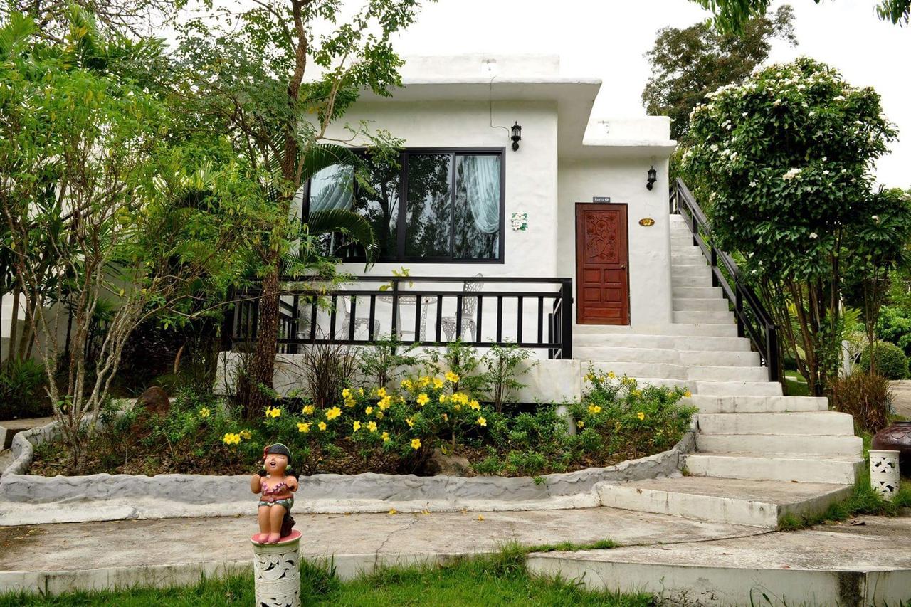 Silver Garden Resort Suan Phueng Buitenkant foto